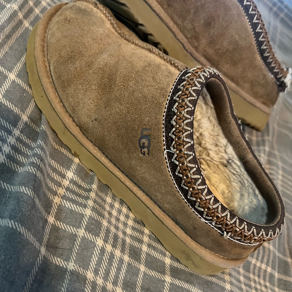 UGG women’s tasmans